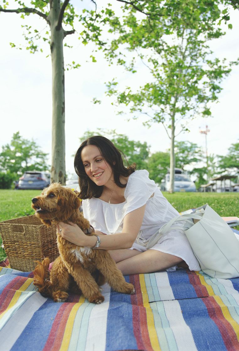 A picnic in the park with the Essex Tote